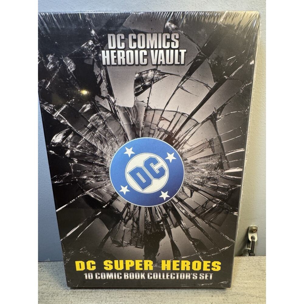 DC Comics Heroic Vault DC Superheroes 10 Comic Book Sealed Collector Set
